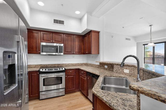 20660 N 40TH Street 2179, Phoenix, AZ 85050