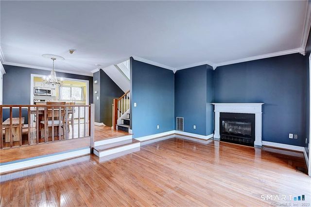 334 Conestoga Way 334, Glastonbury, CT 06033