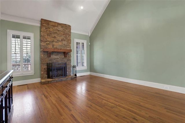 98 Twelve Oaks Drive SE, Cartersville, GA 30120