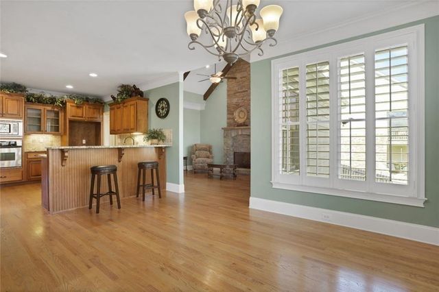 98 Twelve Oaks Drive SE, Cartersville, GA 30120