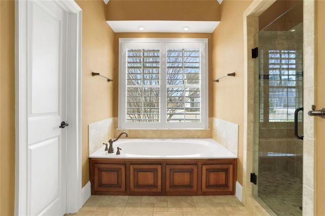 98 Twelve Oaks Drive SE, Cartersville, GA 30120