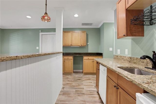 98 Twelve Oaks Drive SE, Cartersville, GA 30120