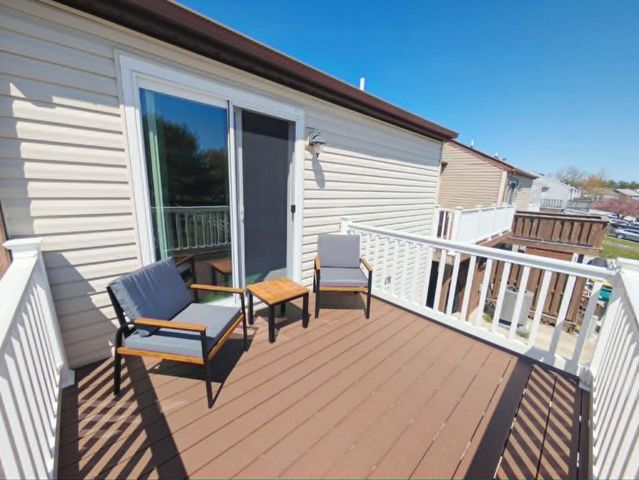 229 E GREEN VALLEY CIR, Newark, DE 19711