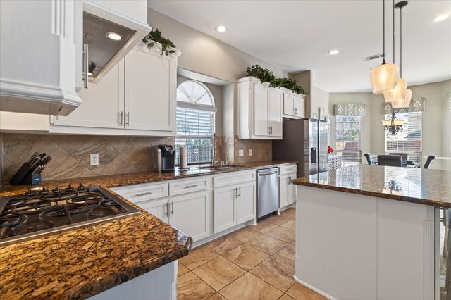 651 Falcon Drive, Prosper, TX 75078