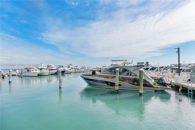 1717 N Bayshore Dr A-3050, Miami, FL 33132