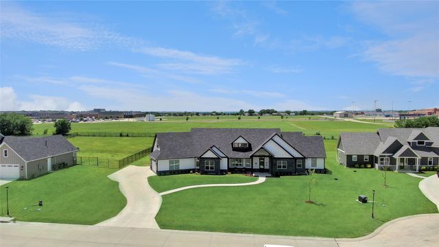 801 Lexington Lane, Nevada, TX 75173