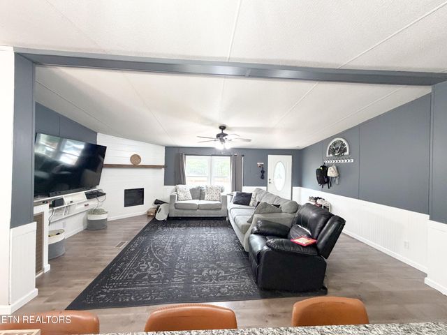 529 Epperson Rd, Tellico Plains, TN 37385