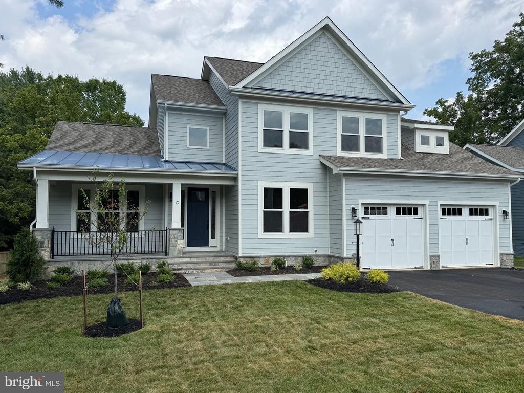 25 FISHER LN, Warrenton, VA 20186