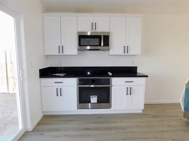 9758 S Kingman Drive, Mohave Valley, AZ 86440