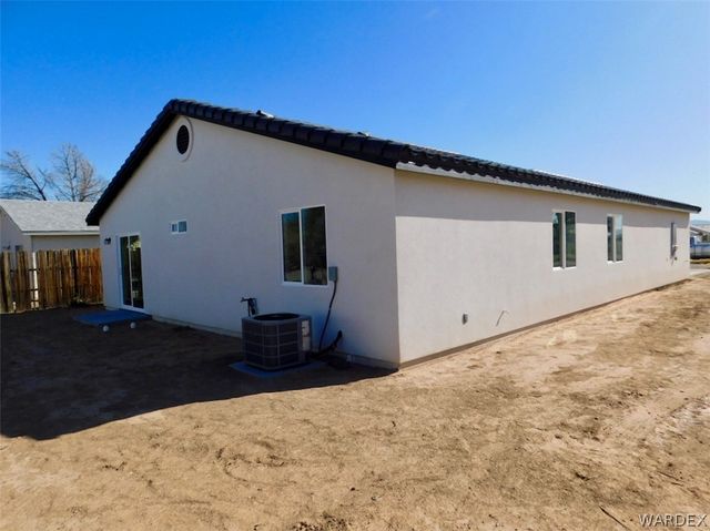 9758 S Kingman Drive, Mohave Valley, AZ 86440