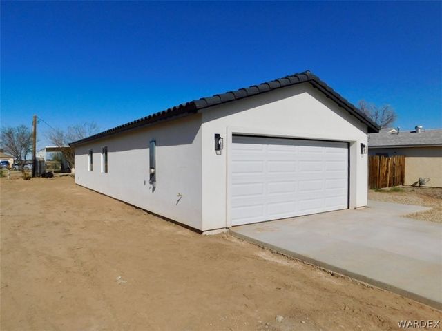9758 S Kingman Drive, Mohave Valley, AZ 86440
