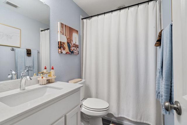 228 Skystone Drive, Irving, TX 75038