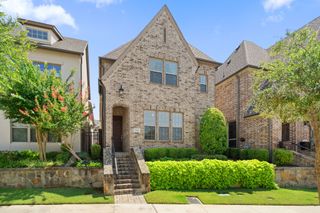 228 Skystone Drive, Irving, TX 75038