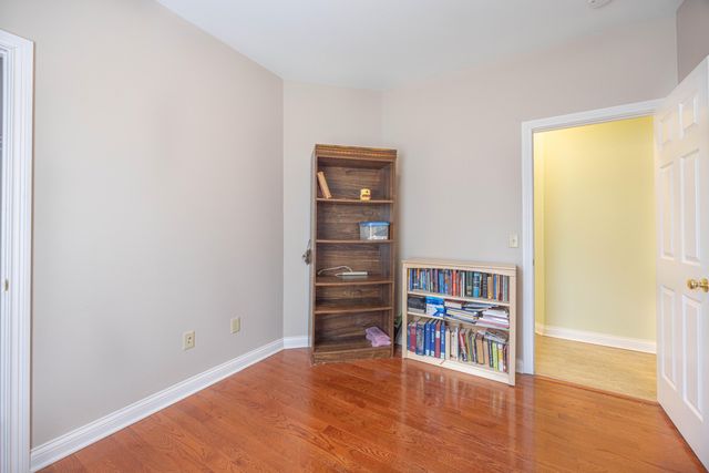 111 Cedar Stream Drive, Paris, KY 40361