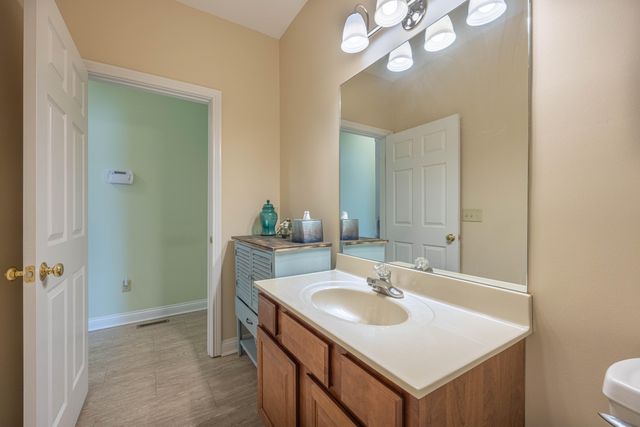 111 Cedar Stream Drive, Paris, KY 40361