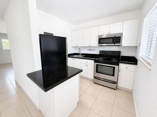 701 SW 14th Avenue 7, Fort Lauderdale, FL 33312