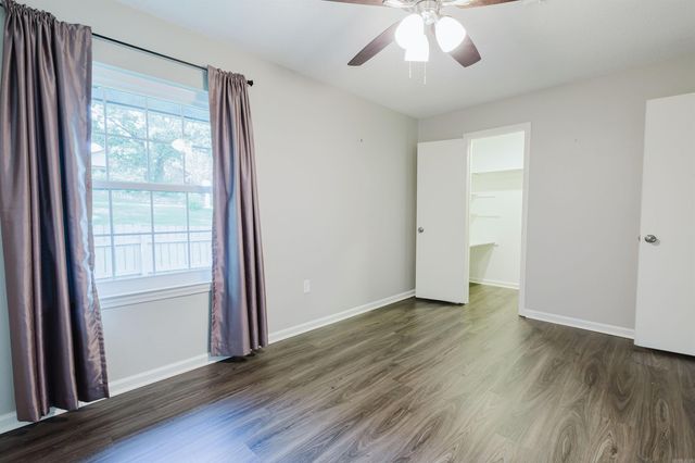 5517 Mcmurtrey Drive, North Little Rock, AR 72118