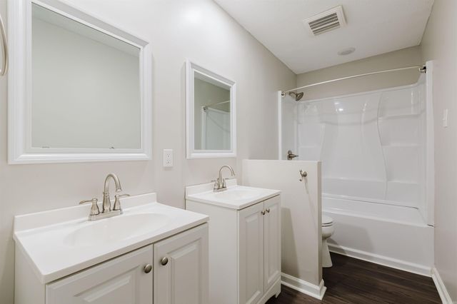 5517 Mcmurtrey Drive, North Little Rock, AR 72118