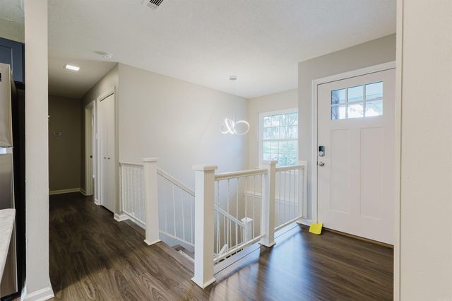 5517 Mcmurtrey Drive, North Little Rock, AR 72118