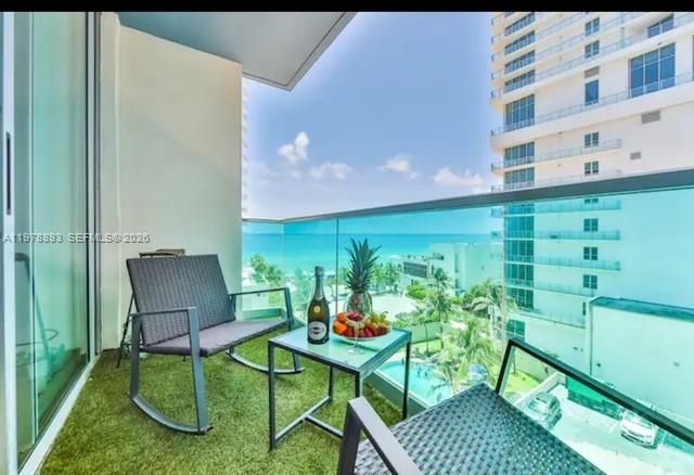 4001 S Ocean Dr 7L, Hollywood, FL 33019