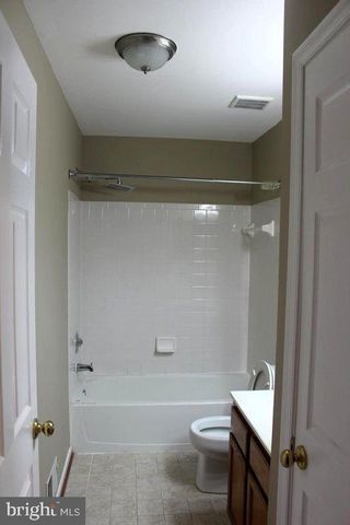 42886 NASHUA ST, Ashburn, VA 20147