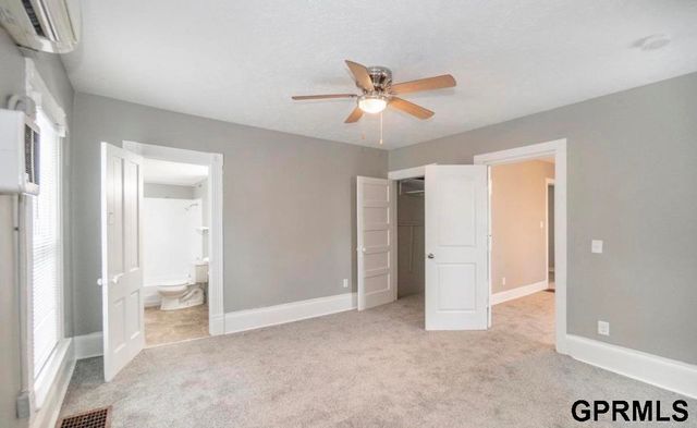 1526 S 29 Street, Omaha, NE 68105
