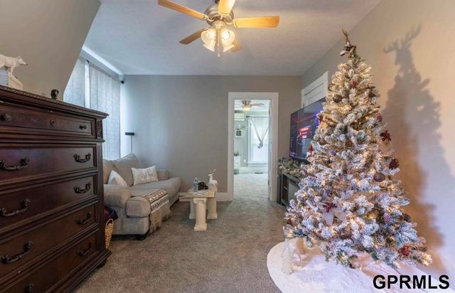 1526 S 29 Street, Omaha, NE 68105