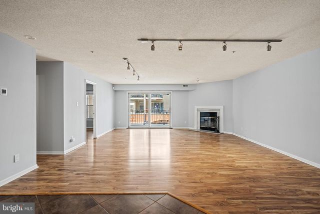 1022 MAIN ST, Voorhees, NJ 08043