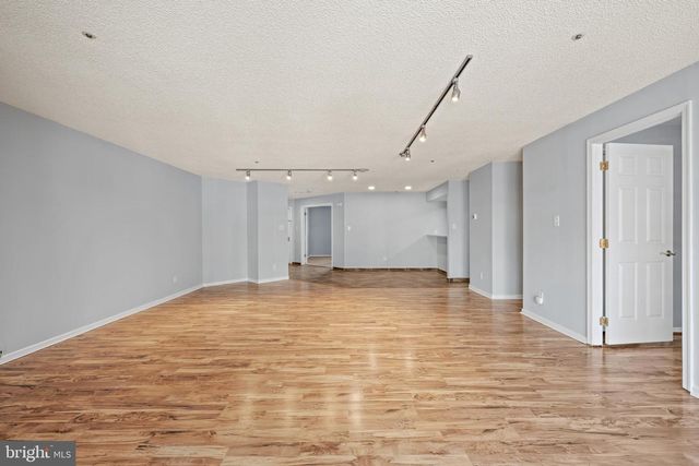1022 MAIN ST, Voorhees, NJ 08043