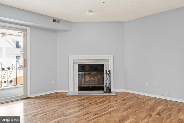 1022 MAIN ST, Voorhees, NJ 08043