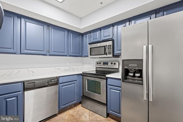 1022 MAIN ST, Voorhees, NJ 08043