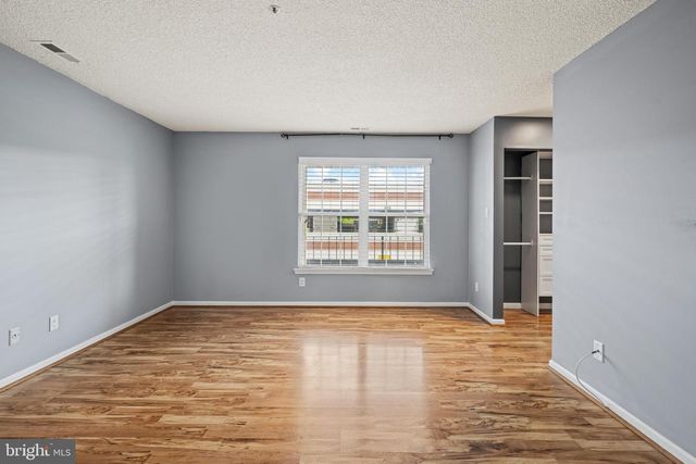 1022 MAIN ST, Voorhees, NJ 08043