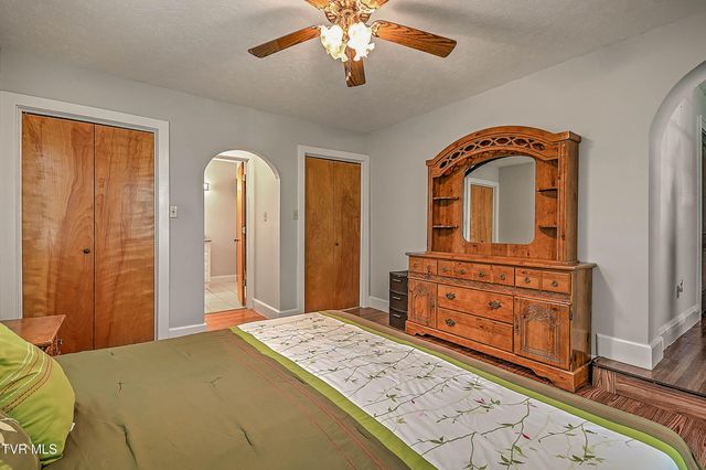 454 Douglas Street, Bristol, VA 24201