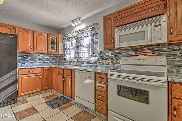 454 Douglas Street, Bristol, VA 24201