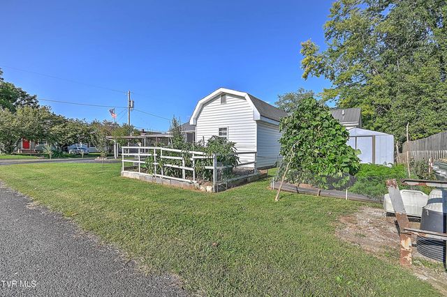 454 Douglas Street, Bristol, VA 24201