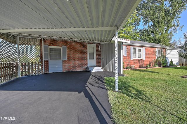 454 Douglas Street, Bristol, VA 24201