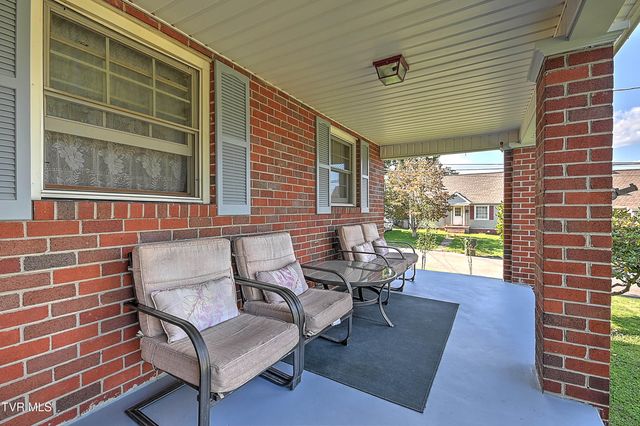 454 Douglas Street, Bristol, VA 24201