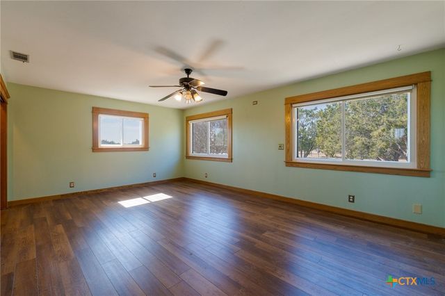 1497 County Road 4930, Kempner, TX 76539