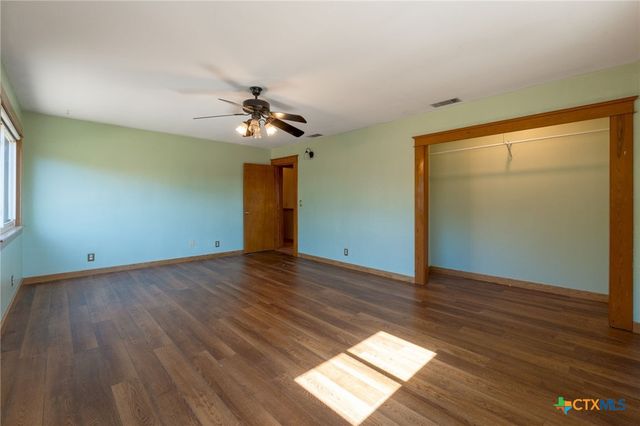 1497 County Road 4930, Kempner, TX 76539