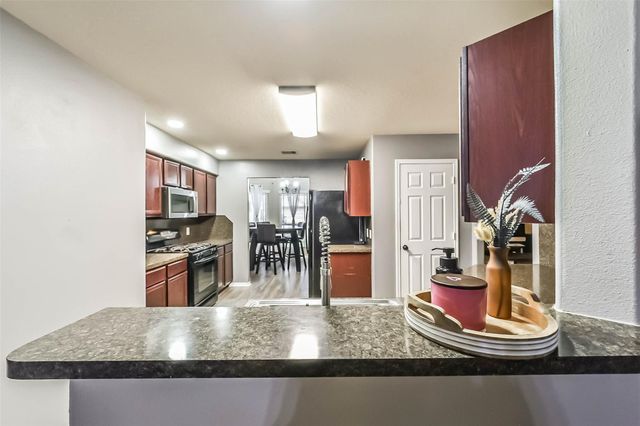 5435 Ginseng Drive, Baytown, TX 77521