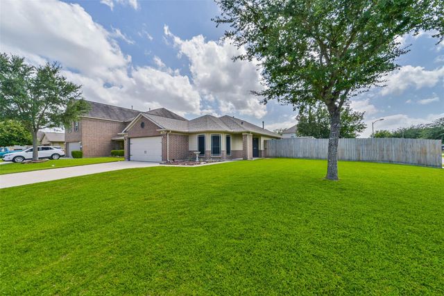 5435 Ginseng Drive, Baytown, TX 77521