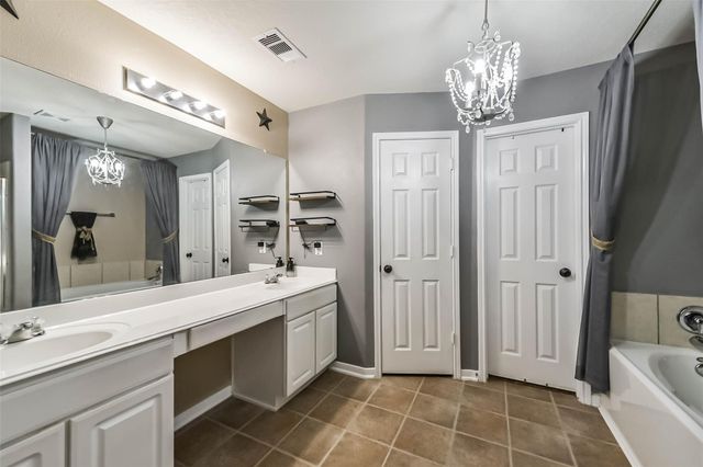 5435 Ginseng Drive, Baytown, TX 77521