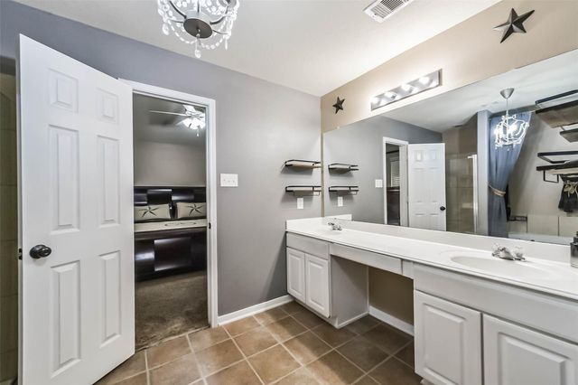 5435 Ginseng Drive, Baytown, TX 77521