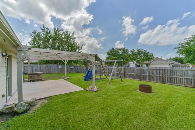 5435 Ginseng Drive, Baytown, TX 77521