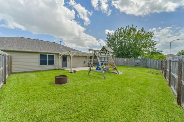 5435 Ginseng Drive, Baytown, TX 77521