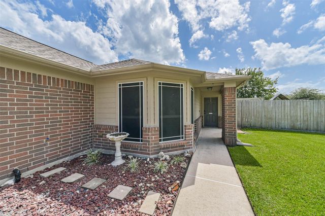 5435 Ginseng Drive, Baytown, TX 77521