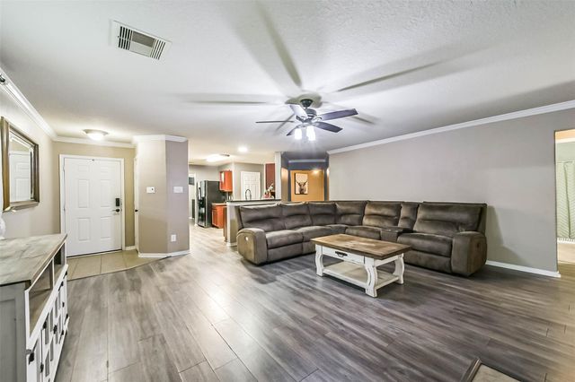 5435 Ginseng Drive, Baytown, TX 77521