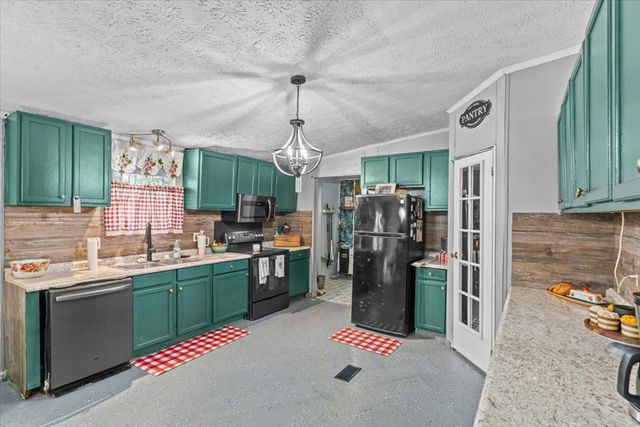 187 Knob Hill Circle, Dothan, AL 36301