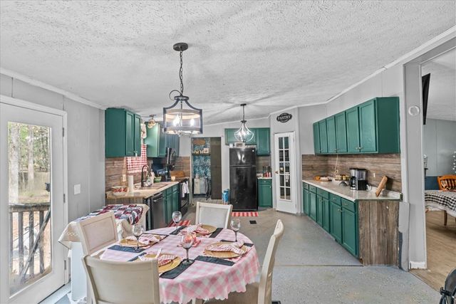 187 Knob Hill Circle, Dothan, AL 36301