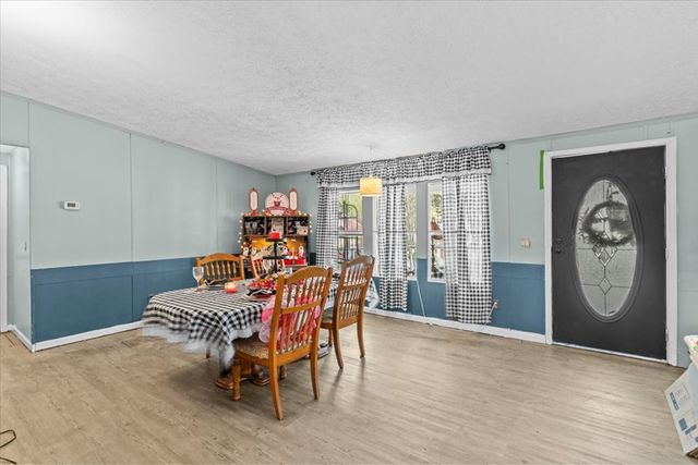 187 Knob Hill Circle, Dothan, AL 36301